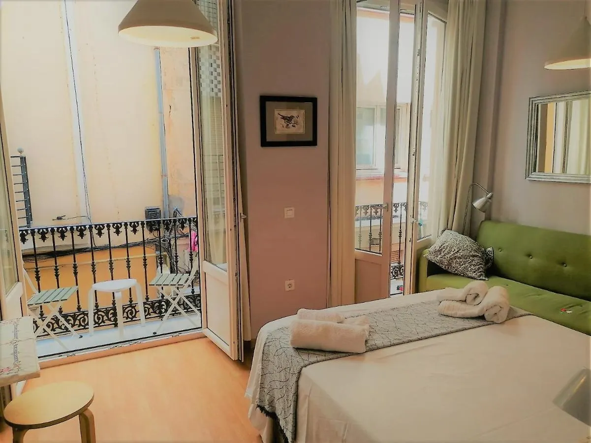 Art And Night - City Center Studio Malaga Apartment