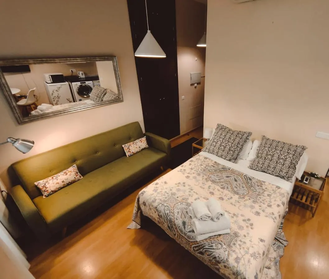 Art And Night - City Center Studio Malaga Apartment